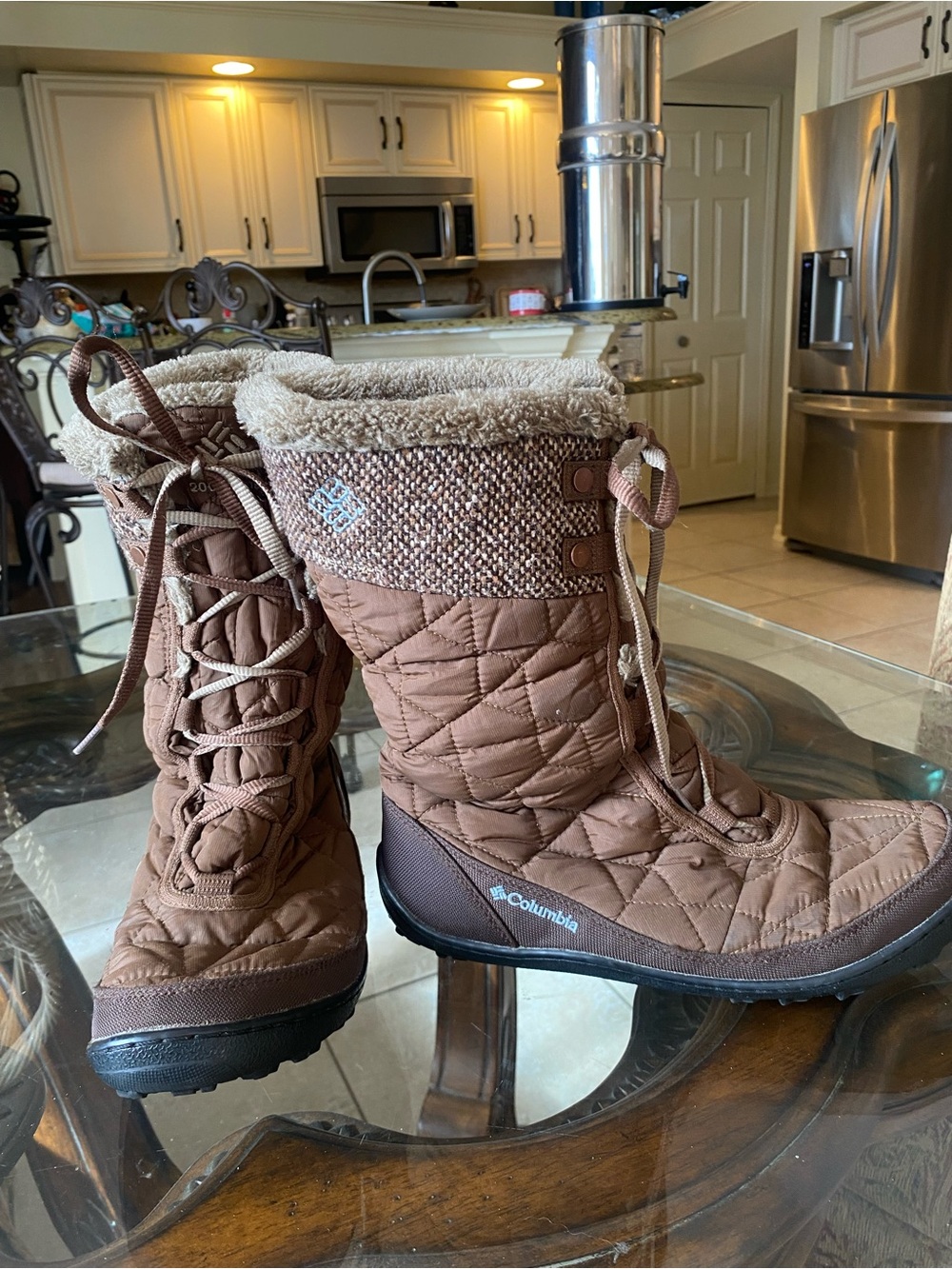 Columbia Women’s Brown Quilted Lace-Up Winter Boots with Faux-Fur Cuff